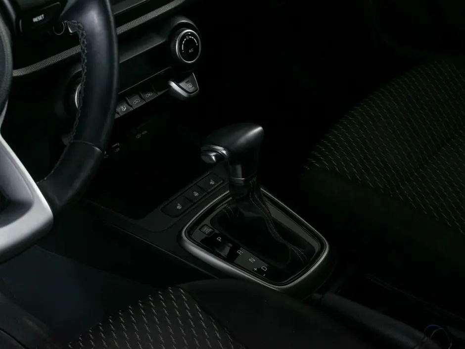 Kia Rio X-Line, 2018 г.