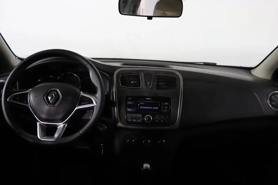 Renault Logan, 2021 г.