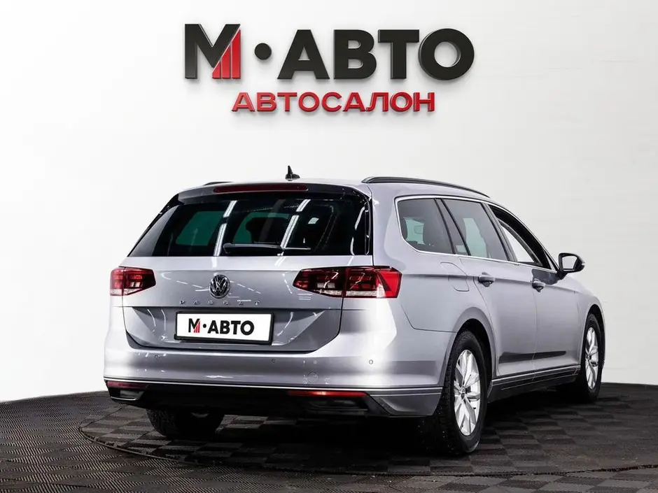 Volkswagen Passat, 2020 г.