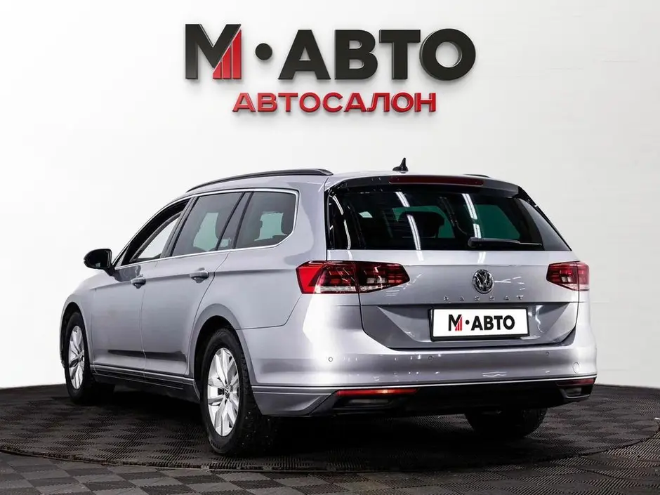 Volkswagen Passat, 2020 г.