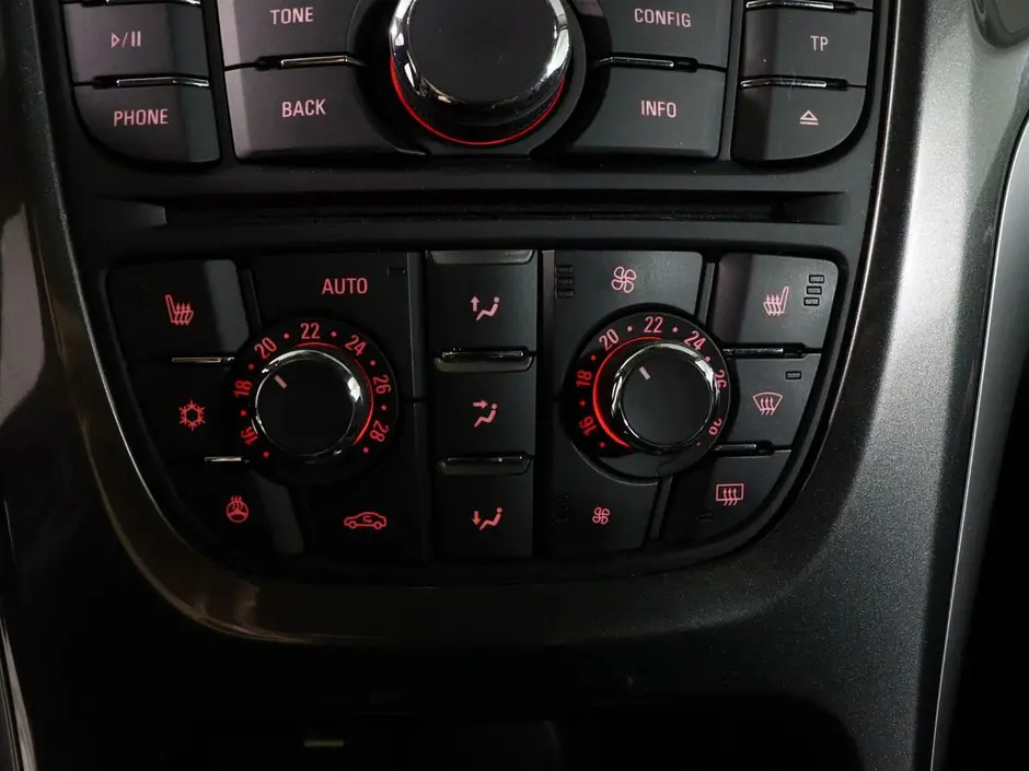 Opel Astra, 2014 г.