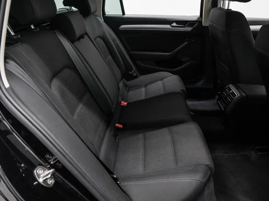 Volkswagen Passat, 2018 г.