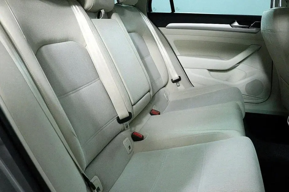 Volkswagen Passat, 2017 г.