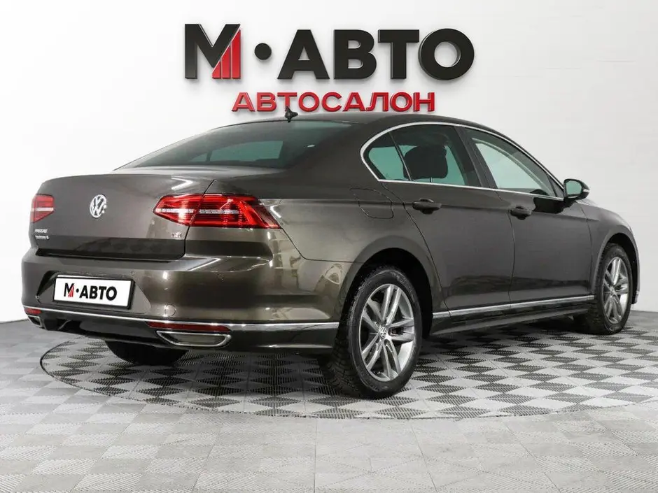 Volkswagen Passat, 2017 г.