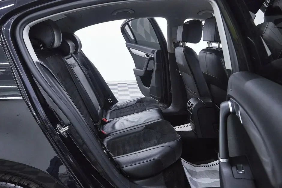 Volkswagen Passat, 2012 г.