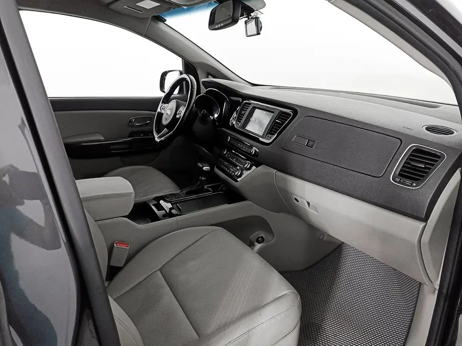 Kia Carnival, 2017 г.