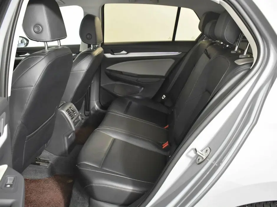 Volkswagen Golf, 2022 г.