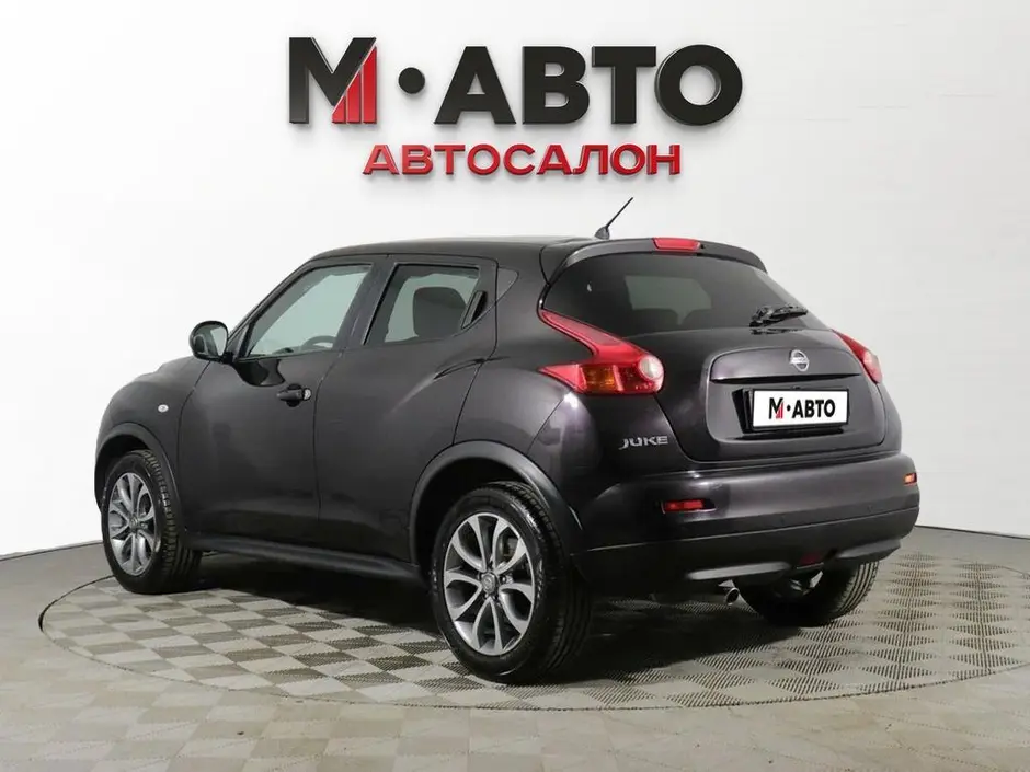Nissan Juke, 2011 г.