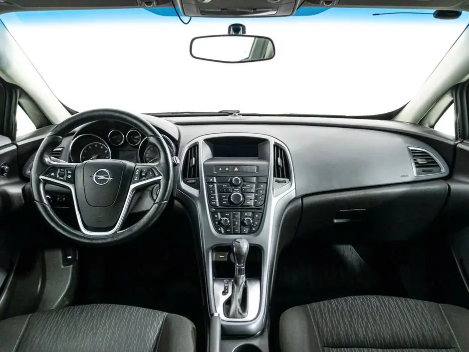 Opel Astra, 2013 г.