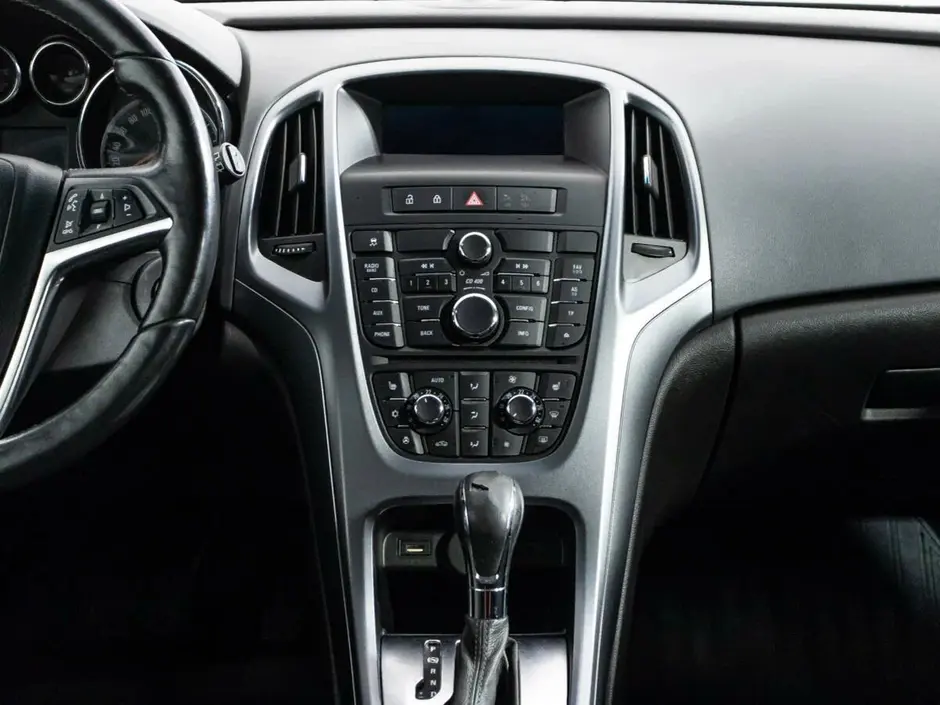 Opel Astra, 2013 г.