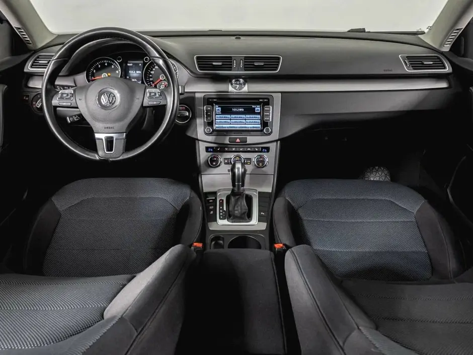 Volkswagen Passat, 2014 г.