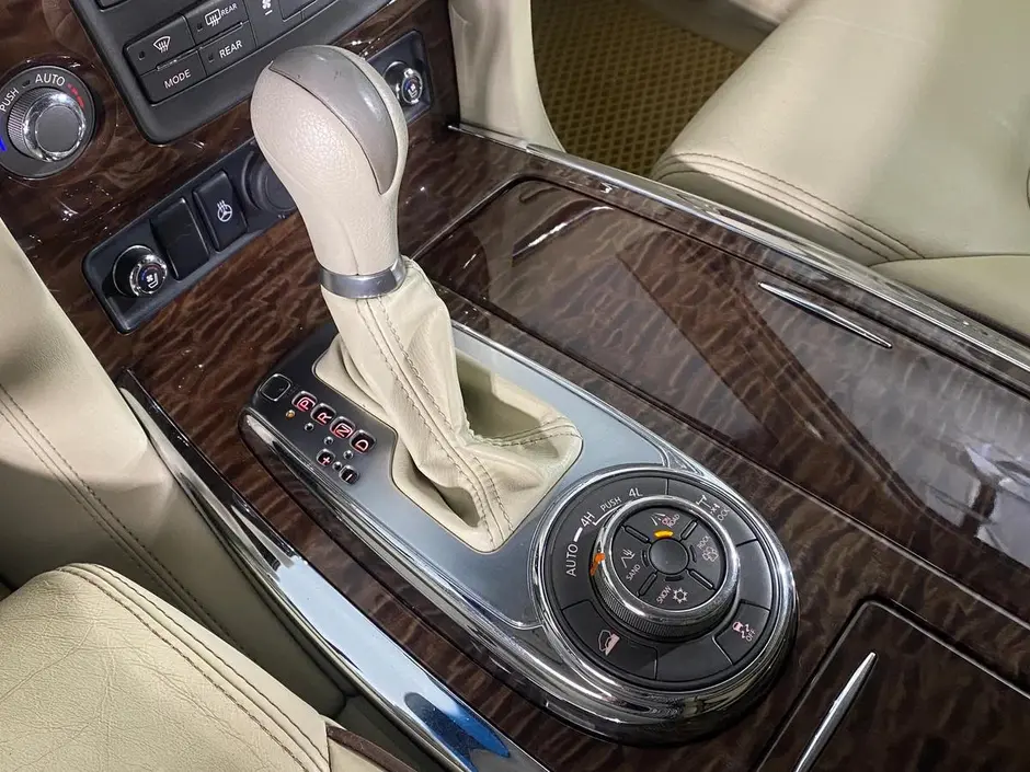 Nissan Patrol, 2010 г.