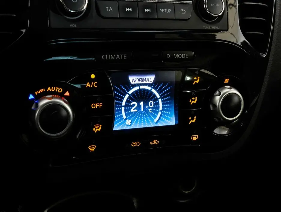 Nissan Juke, 2011 г.