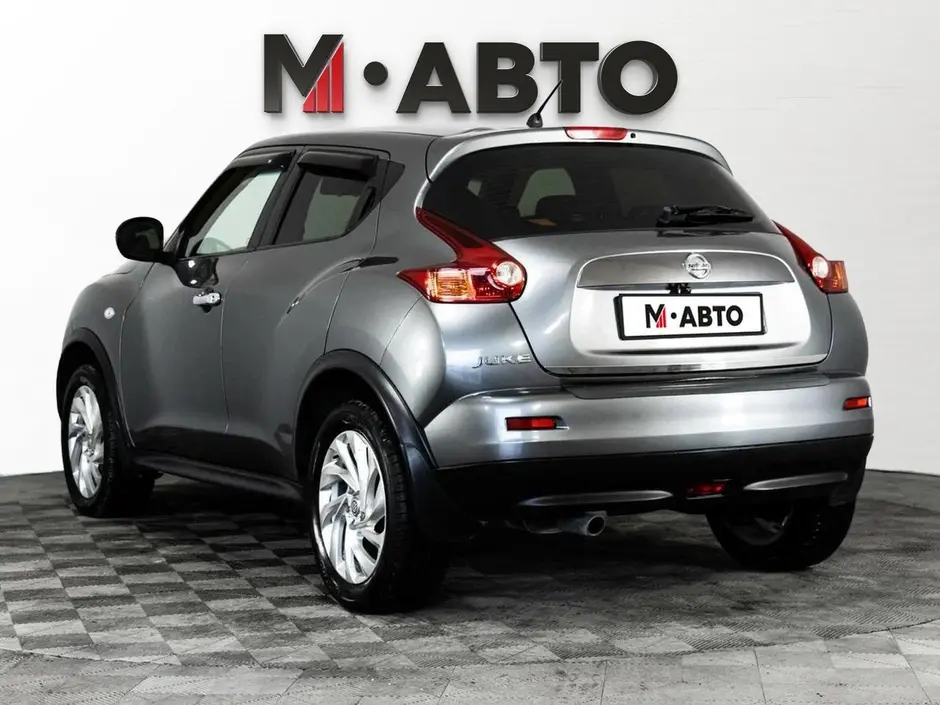 Nissan Juke, 2011 г.