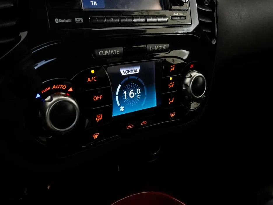 Nissan Juke, 2011 г.