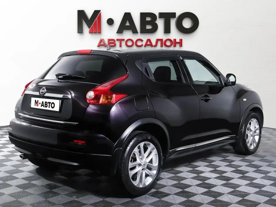 Nissan Juke, 2011 г.