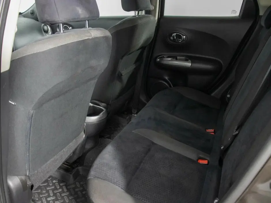 Nissan Juke, 2011 г.