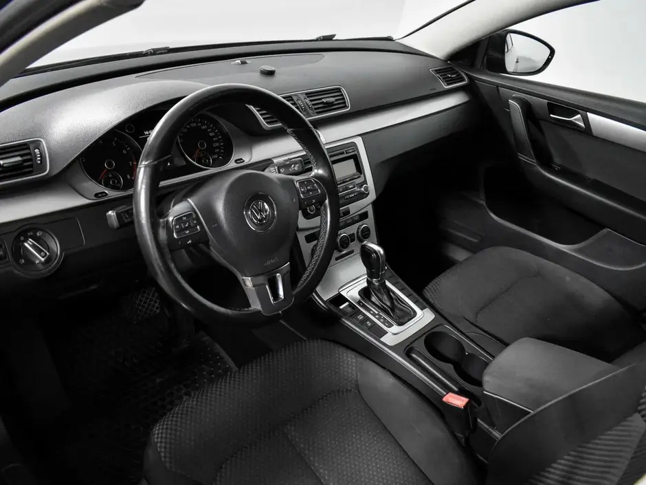 Volkswagen Passat, 2013 г.