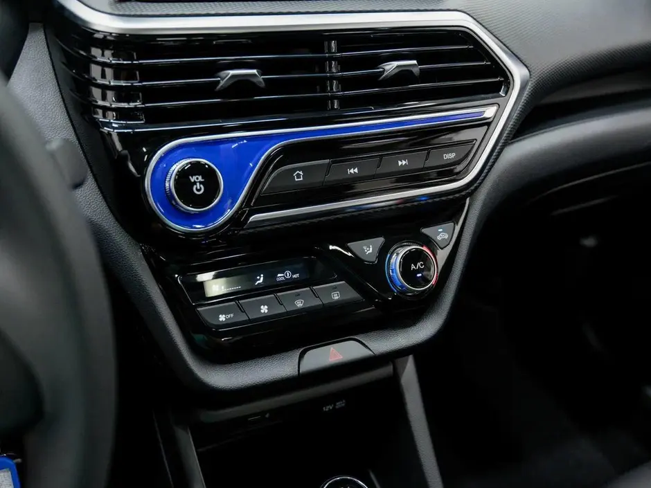 Changan Alsvin, 2023 г.