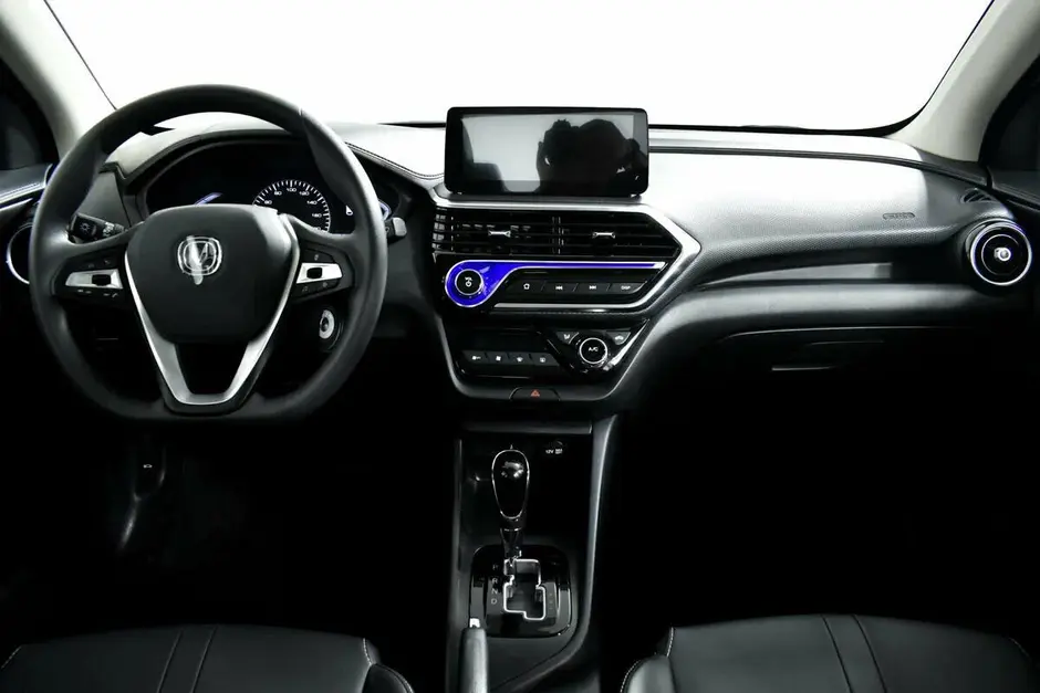 Changan Alsvin, 2023 г.