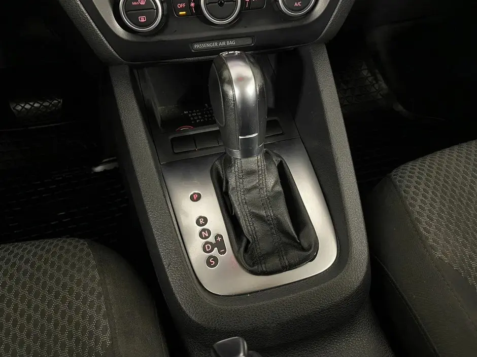 Volkswagen Jetta, 2013 г.