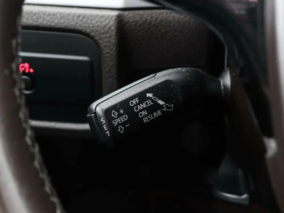 Volkswagen Touareg, 2014 г.