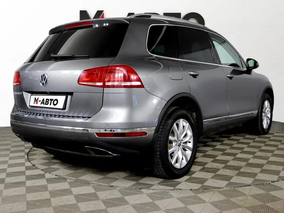 Volkswagen Touareg, 2014 г.
