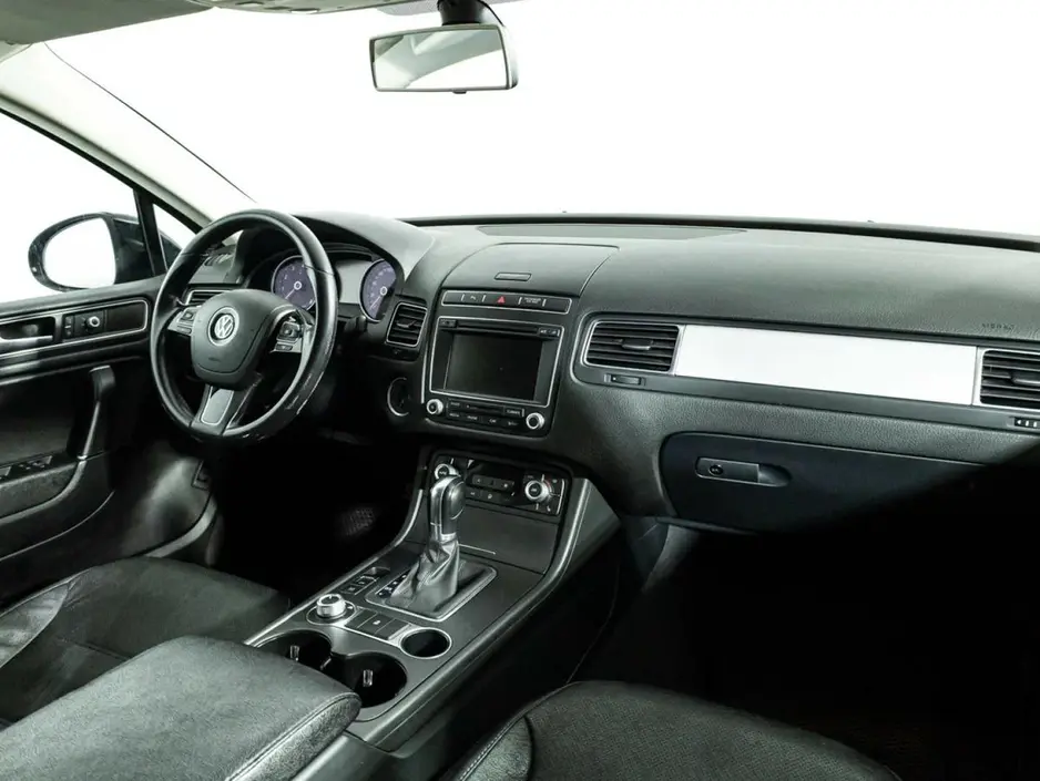 Volkswagen Touareg, 2014 г.