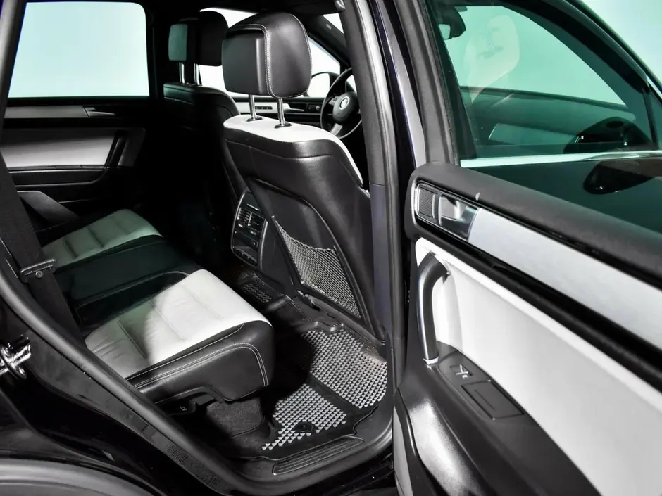 Volkswagen Touareg, 2014 г.