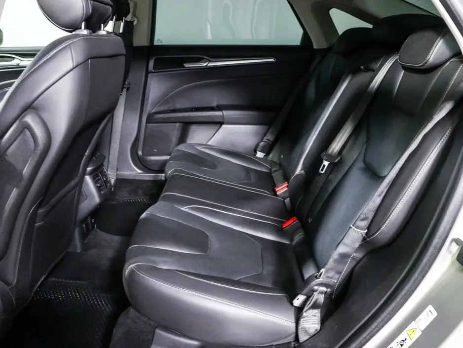 Ford Mondeo, 2015 г.