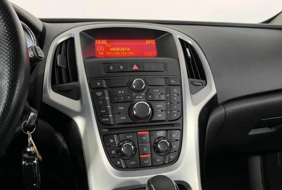 Opel Astra, 2012 г.