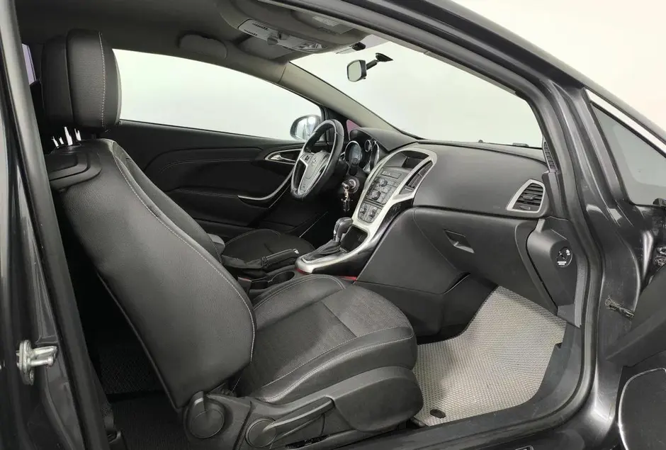 Opel Astra, 2012 г.