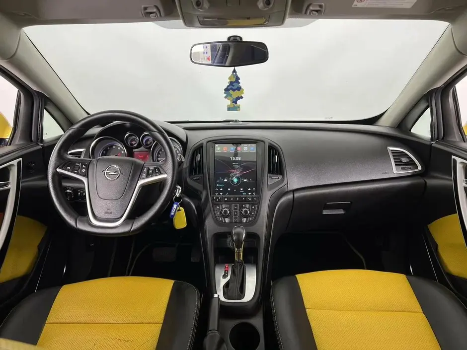 Opel Astra, 2012 г.