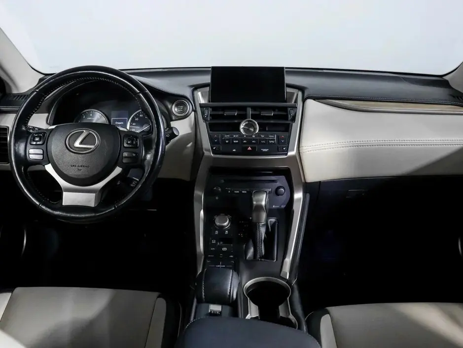 Lexus NX, 2015 г.