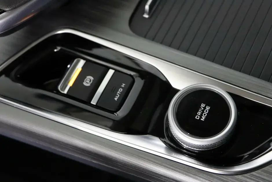 Changan UNI-T, 2023 г.