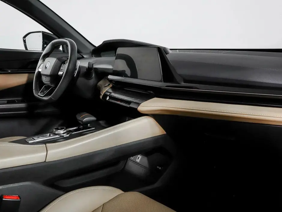 Changan UNI-V, 2022 г.