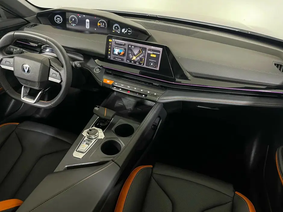 Changan UNI-V, 2023 г.