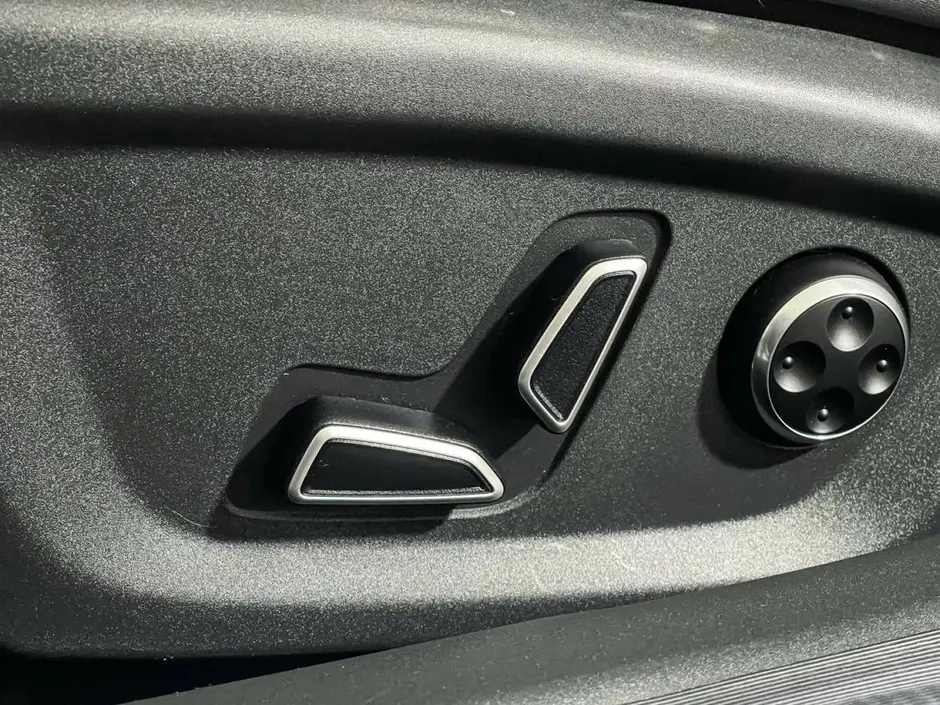 Changan UNI-V, 2023 г.