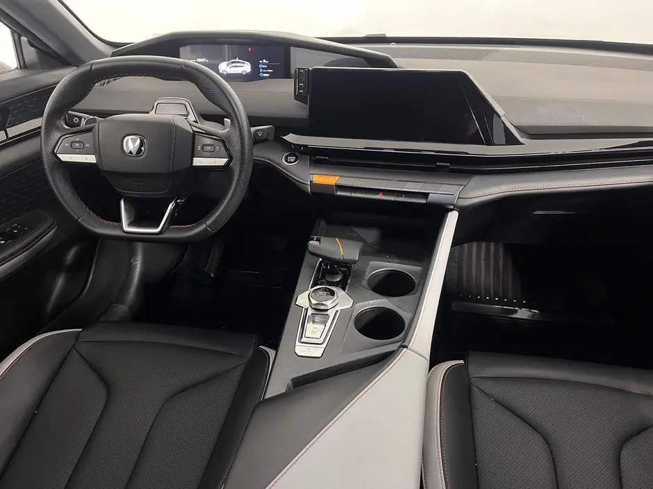 Changan UNI-V, 2023 г.