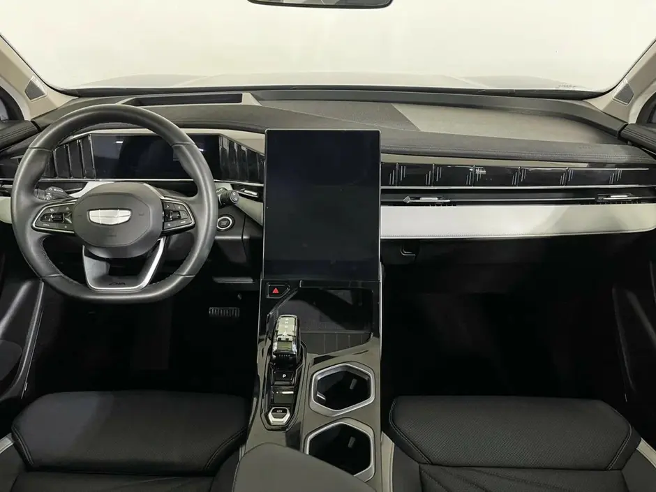 Geely Atlas, 2024 г.