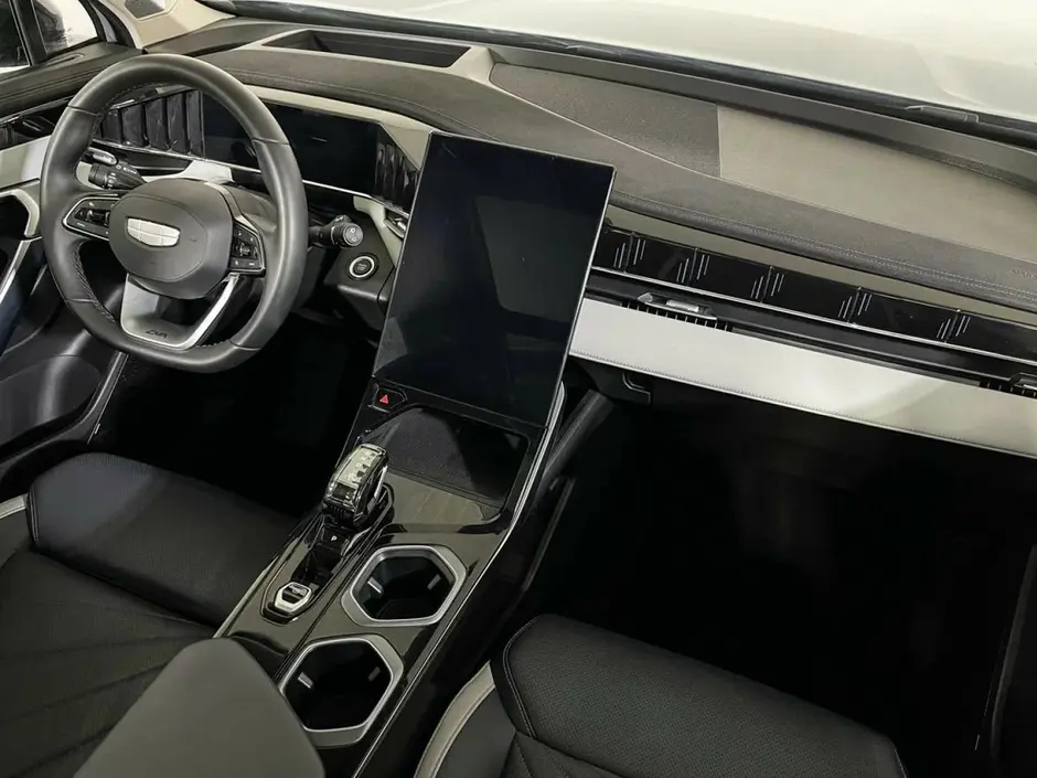 Geely Atlas, 2024 г.