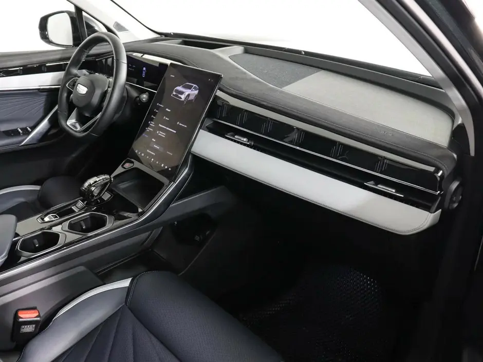 Geely Atlas, 2023 г.