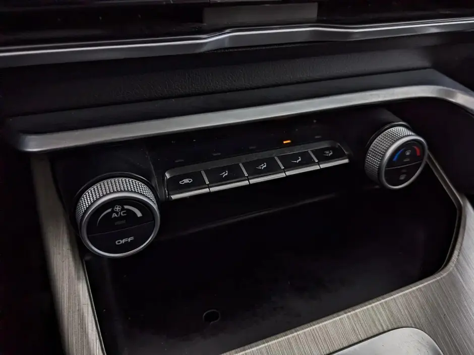 Geely Coolray, 2022 г.