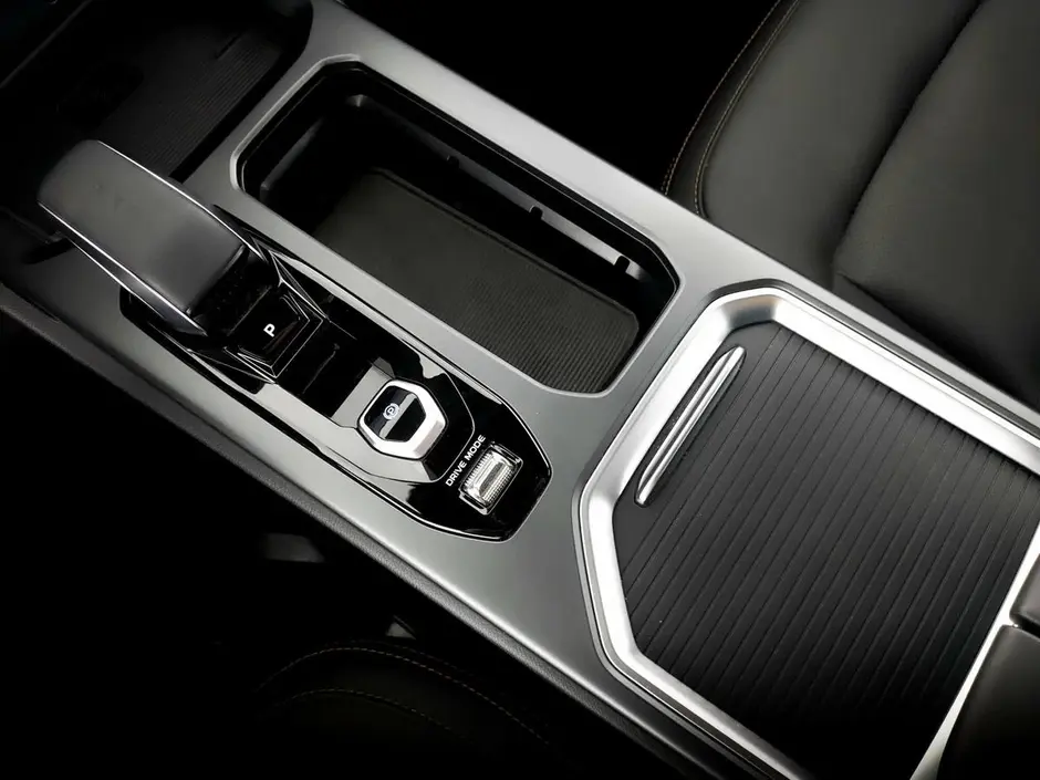 Geely Okavango, 2024 г.