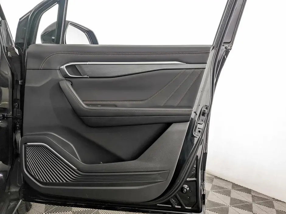 Geely Okavango, 2024 г.