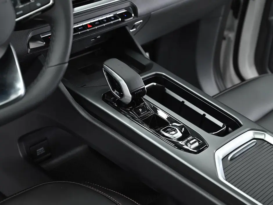 Geely Okavango, 2024 г.