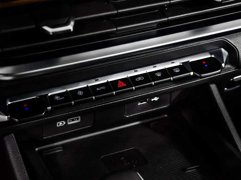 Geely Okavango, 2024 г.