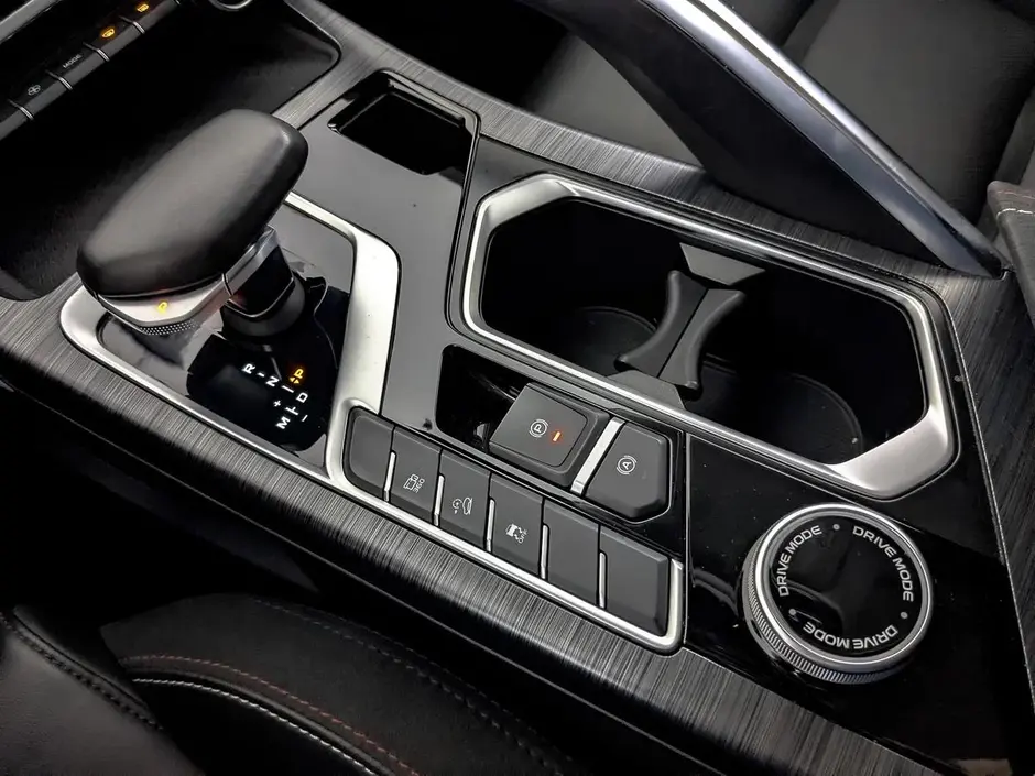 Geely Tugella, 2021 г.