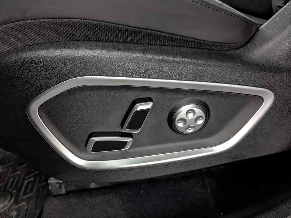 Geely Tugella, 2021 г.