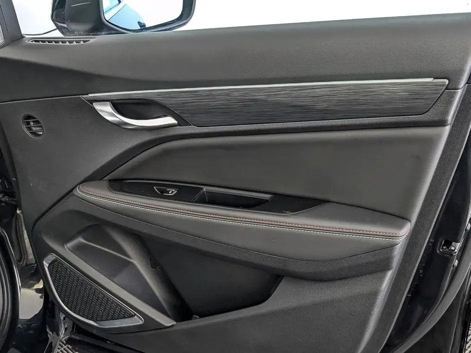 Geely Tugella, 2021 г.